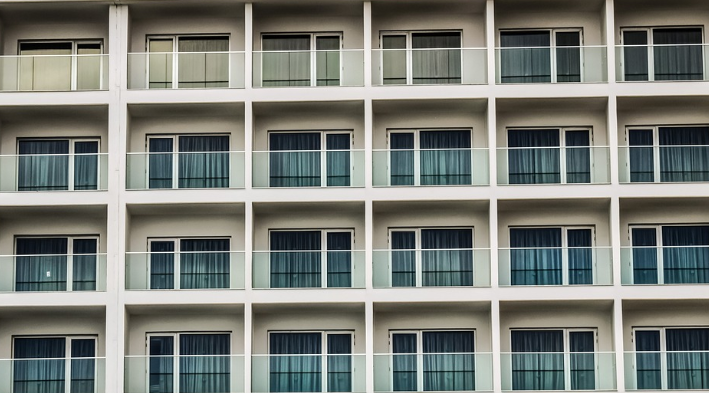 balcony glass